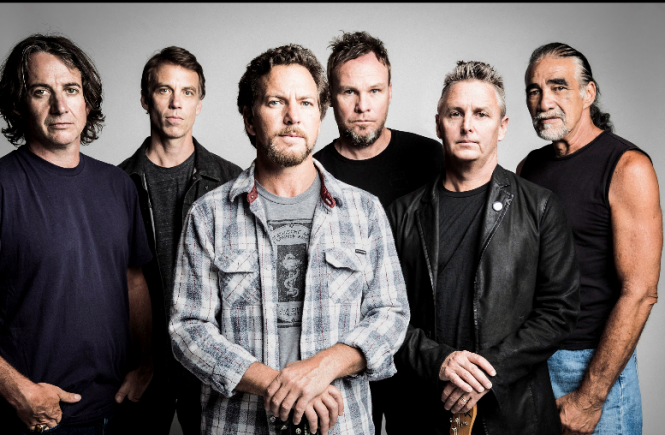 Top 13 van 2013: 4 Pearl Jam – Lightning Bolt